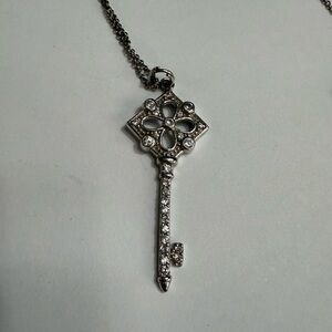 Elegant Silver Key Pendant Necklace